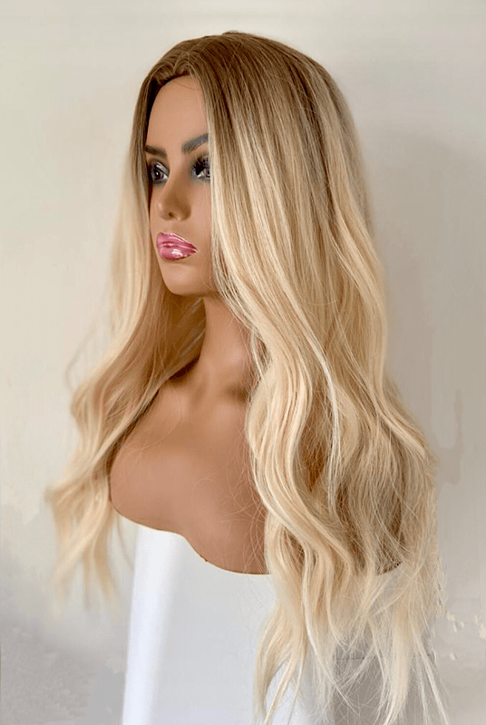 Extra long blonde wig Jodie