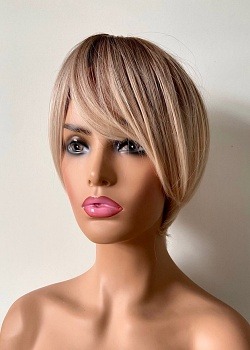 Ladies short Wigs